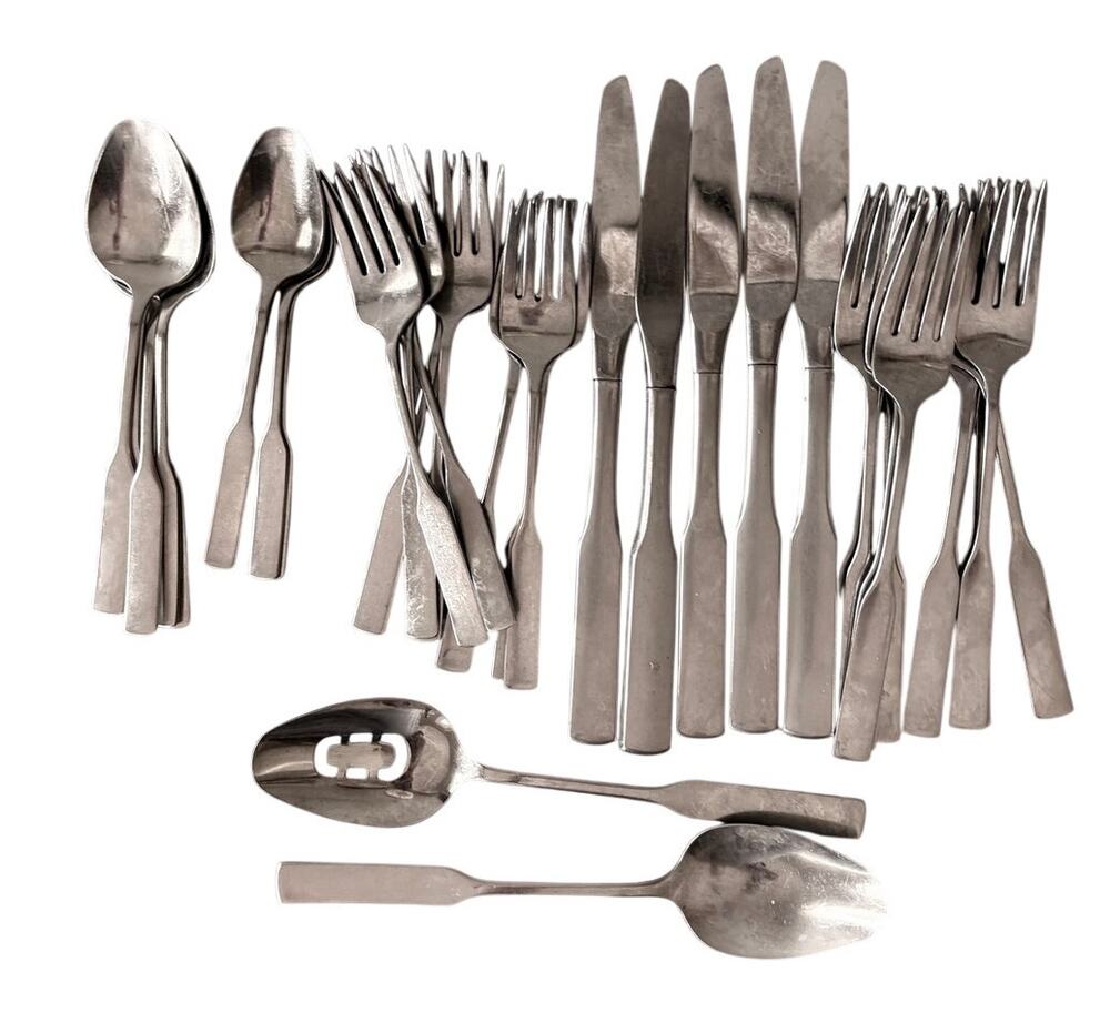 Oneida Deluxe Stainless Flatware Lot 32 Pc Mid Century Modern MCM